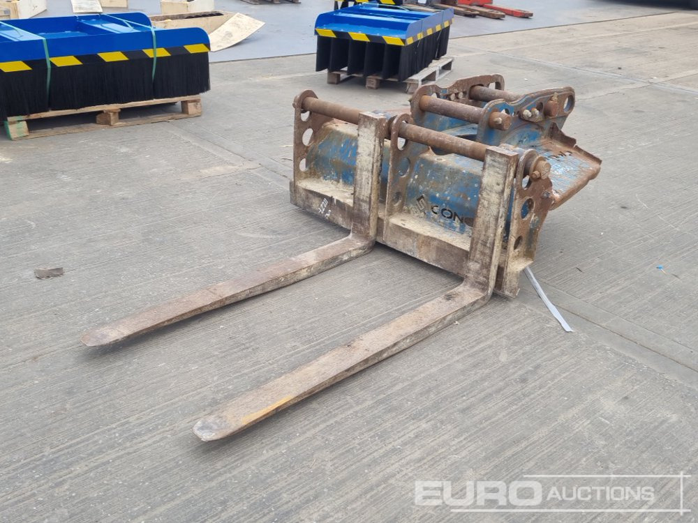 Conquip Pallet Forks 65mm Pin to suit 13 Ton Excavator - Material handling equipment: picture 1 Conquip Pallet Forks 65mm Pin to suit 13 Ton Excavator - Material handling equipment: picture 1