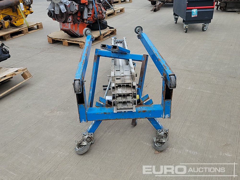 Genie SLA-15 - Material handling equipment: picture 2 Genie SLA-15 - Material handling equipment: picture 2
