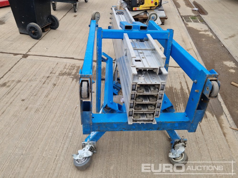 Genie SLA25 - Material handling equipment: picture 4 Genie SLA25 - Material handling equipment: picture 4