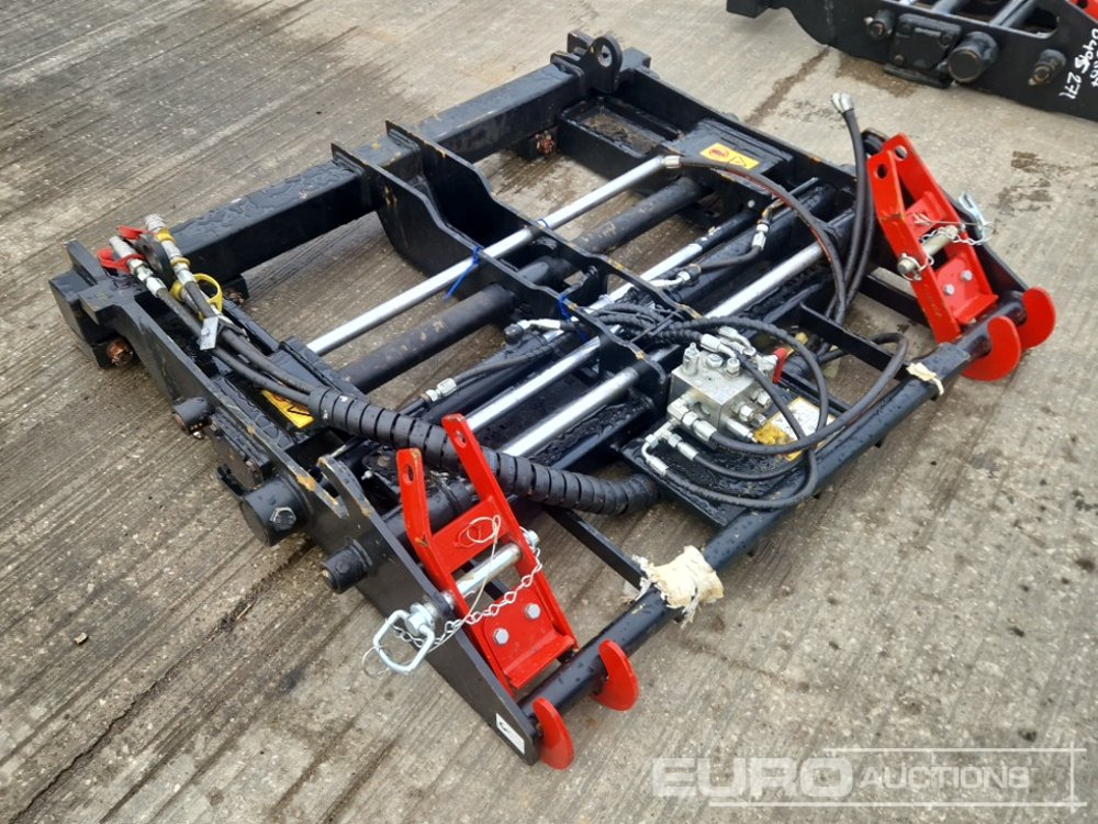 JCB Hydraulic Fork Positioner to suit Telehanler - Material handling equipment: picture 3 JCB Hydraulic Fork Positioner to suit Telehanler - Material handling equipment: picture 3