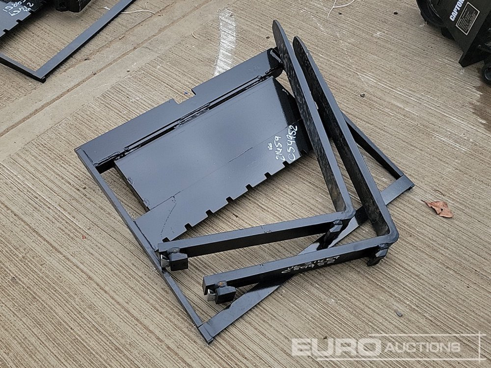 Unused 2025 Captok Fork Frame & Forks to suit Skidsteer Loader - Material handling equipment: picture 3 Unused 2025 Captok Fork Frame & Forks to suit Skidsteer Loader - Material handling equipment: picture 3