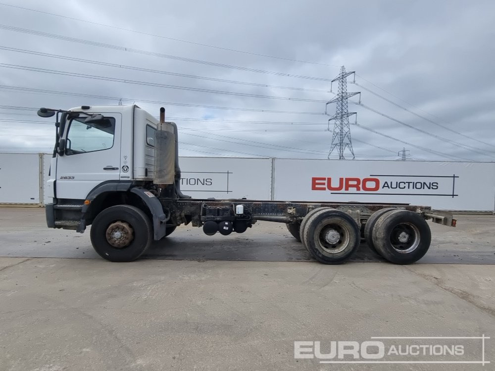 Mercedes 2633 - Cab chassis truck: picture 2 Mercedes 2633 - Cab chassis truck: picture 2