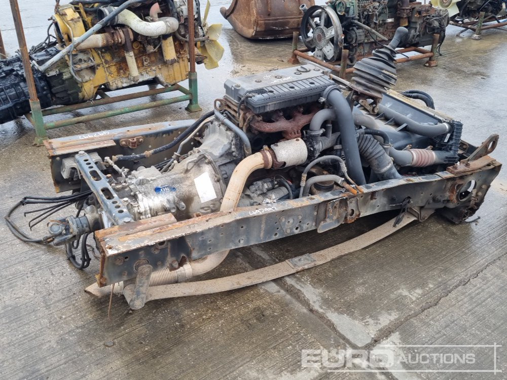 Mercedes 4 Cylinder Powerpack - Engine: picture 1 Mercedes 4 Cylinder Powerpack - Engine: picture 1