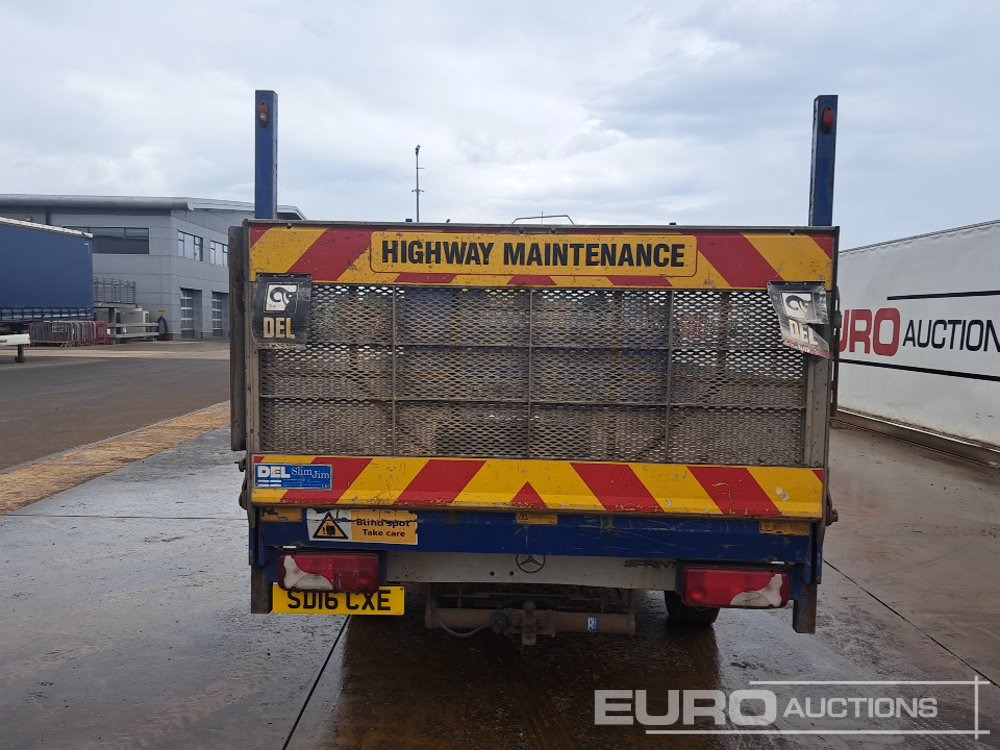 Mercedes Sprinter - Flatbed van: picture 4 Mercedes Sprinter - Flatbed van: picture 4