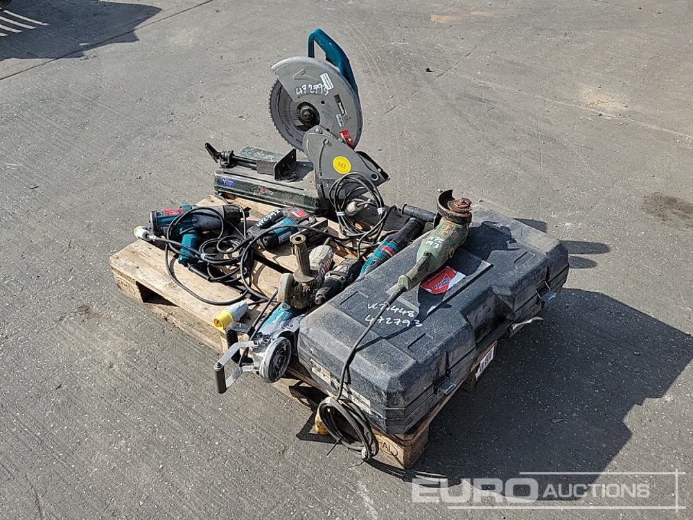 Milwaukee 110 Volt Handheld Breaker, Makita 110 Volt Miter Saw, Impact Wrench, Grinder (2 of), Jigsaw, Reciprocating Saw, Bosch 110 Volt Grinder, Metabo Die Grinder - Construction equipment: picture 1 Milwaukee 110 Volt Handheld Breaker, Makita 110 Volt Miter Saw, Impact Wrench, Grinder (2 of), Jigsaw, Reciprocating Saw, Bosch 110 Volt Grinder, Metabo Die Grinder - Construction equipment: picture 1