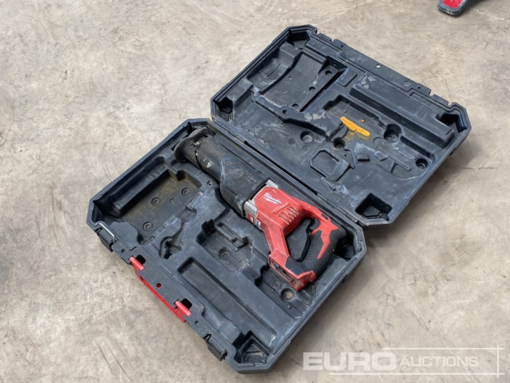 Milwaukee M18 18 Volt Recip Saw (Body & Case Only) - Construction equipment: picture 1 Milwaukee M18 18 Volt Recip Saw (Body & Case Only) - Construction equipment: picture 1