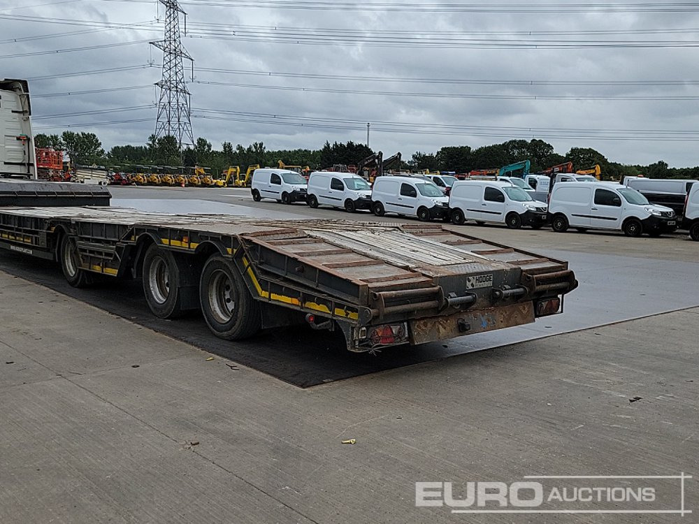 Montracon Tri Axle Step Frame Low Loader Trailer - Low loader semi-trailer: picture 3 Montracon Tri Axle Step Frame Low Loader Trailer - Low loader semi-trailer: picture 3