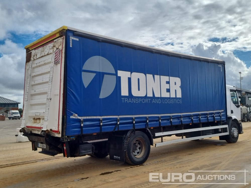 2011 Renault 4x2 Curtainsider Lorry, Hydraulic Ramp, Manual Gearbox - Other machinery: picture 5 2011 Renault 4x2 Curtainsider Lorry, Hydraulic Ramp, Manual Gearbox - Other machinery: picture 5