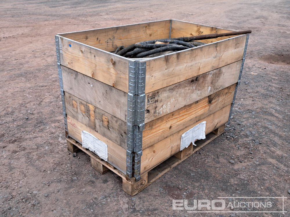 Pallet of Concrete Vibrating Pokers - Asphalt machine: picture 1 Pallet of Concrete Vibrating Pokers - Asphalt machine: picture 1