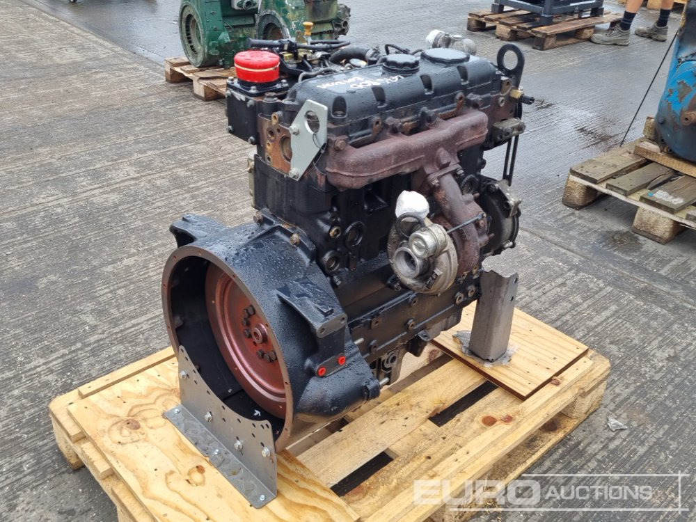 Perkins 4 Cylinder Engine - Engine: picture 5 Perkins 4 Cylinder Engine - Engine: picture 5