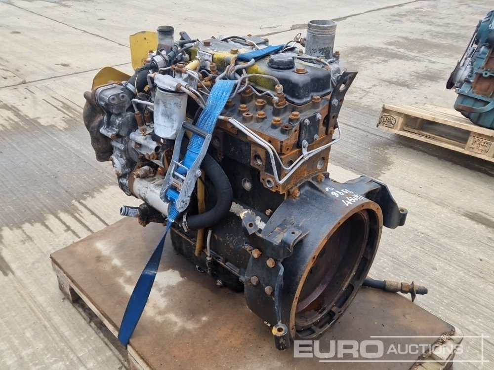 Perkins 4 Cylinder Engine - Engine: picture 3 Perkins 4 Cylinder Engine - Engine: picture 3