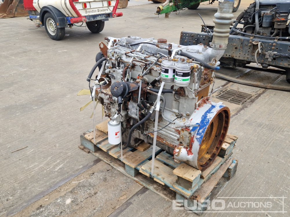 Perkins 6 Cylinder Engine - Engine: picture 3 Perkins 6 Cylinder Engine - Engine: picture 3
