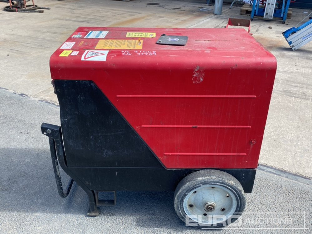 Pramac Diesel Generator - Generator set: picture 2 Pramac Diesel Generator - Generator set: picture 2