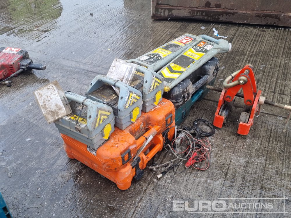 Construction equipment Radio Cable Detector (5 of), Bosch 110Volt Grinder, Bohrmaster 110Volt Mag Drill, Spitfire P370 Nail Gun, Paslode IM350+ Battery Nail Gun, Tiger APT-0600 6 Ton Adjustable Trolley: picture 7