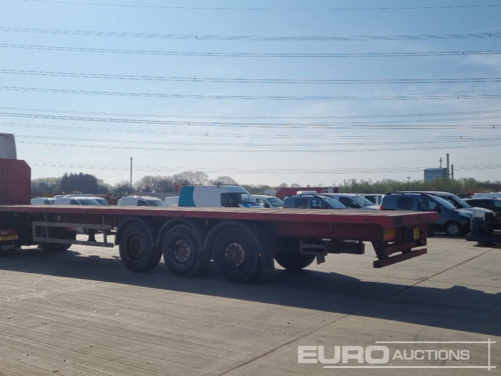SDC Tri Axle Flatbed Trailer (Plating Certificate Available) - Dropside/ Flatbed semi-trailer: picture 3 SDC Tri Axle Flatbed Trailer (Plating Certificate Available) - Dropside/ Flatbed semi-trailer: picture 3