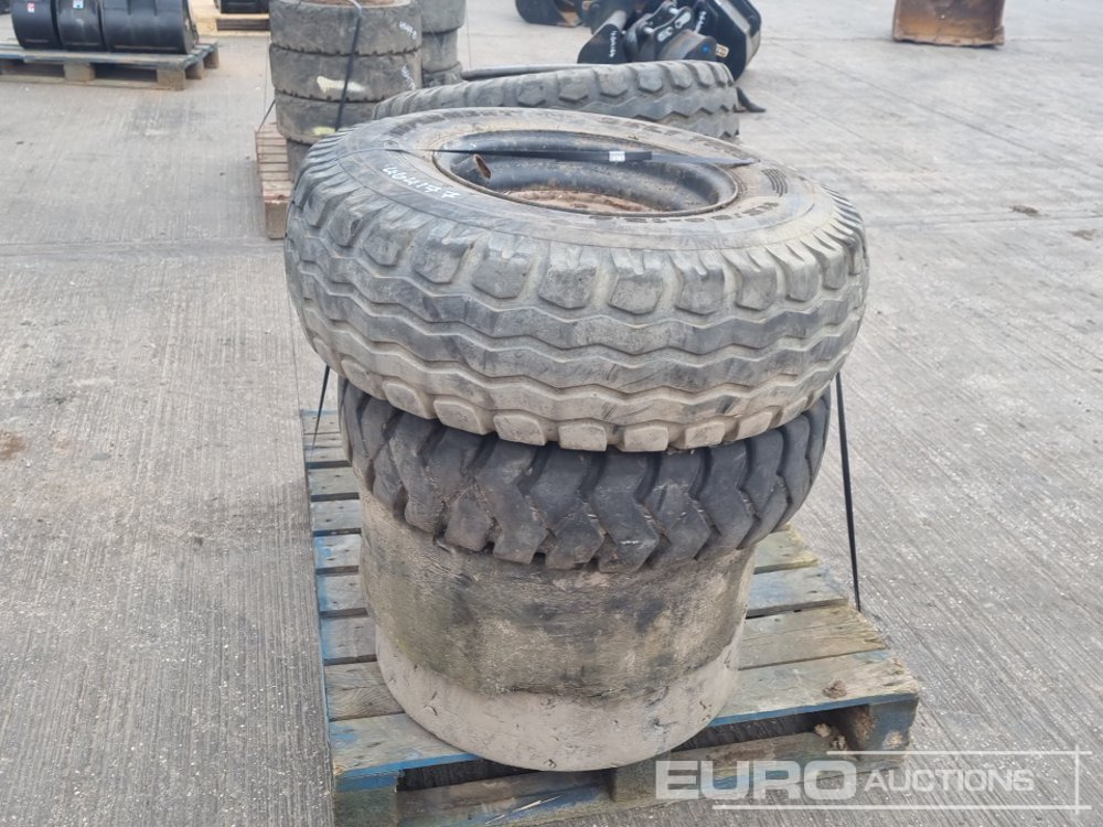 Selection of Various Sized Tyres - Tire: picture 2 Selection of Various Sized Tyres - Tire: picture 2