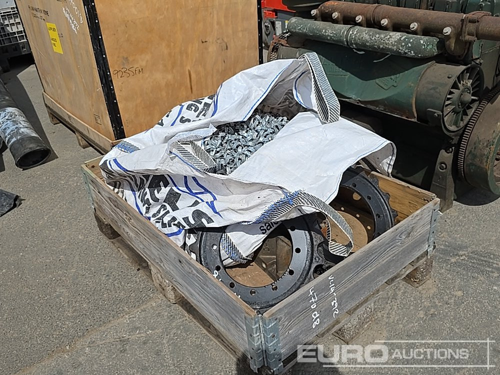 CAT Cylinder Head (2 of), Bag of Jubilee Clips, Excavator Sprocket (2 of), Stillage of Various Sweeper Truck Parts - Spare parts: picture 2 CAT Cylinder Head (2 of), Bag of Jubilee Clips, Excavator Sprocket (2 of), Stillage of Various Sweeper Truck Parts - Spare parts: picture 2