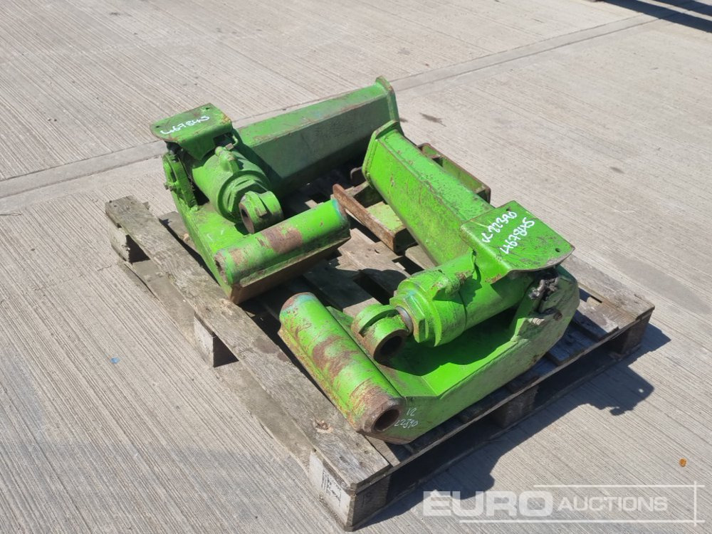 Merlo Stabiliser Feet to suit Telehandler - Spare parts: picture 2 Merlo Stabiliser Feet to suit Telehandler - Spare parts: picture 2