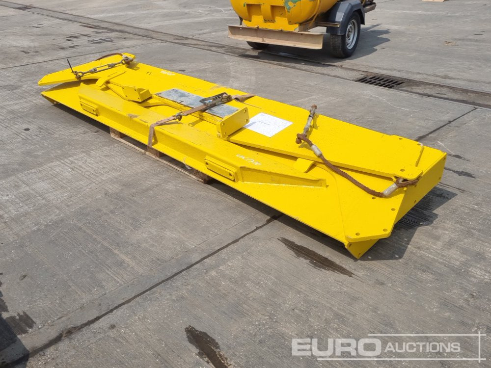 Tailgate to suit Komatsu HM400 - Spare parts: picture 3 Tailgate to suit Komatsu HM400 - Spare parts: picture 3