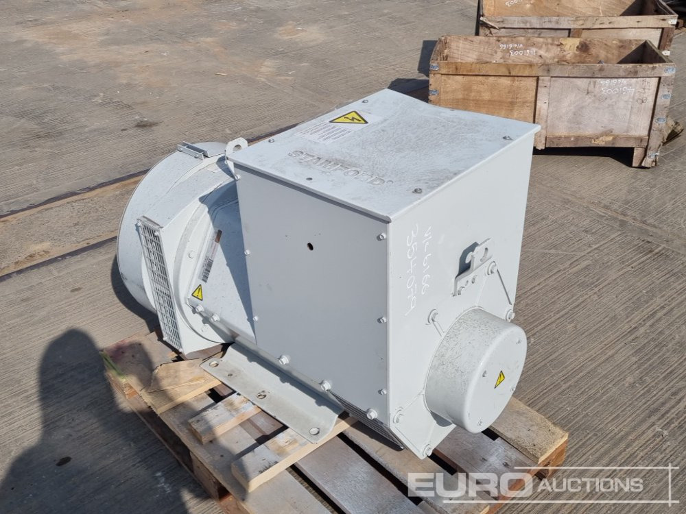 Stamford 156Kva Alternator - Construction equipment: picture 1 Stamford 156Kva Alternator - Construction equipment: picture 1