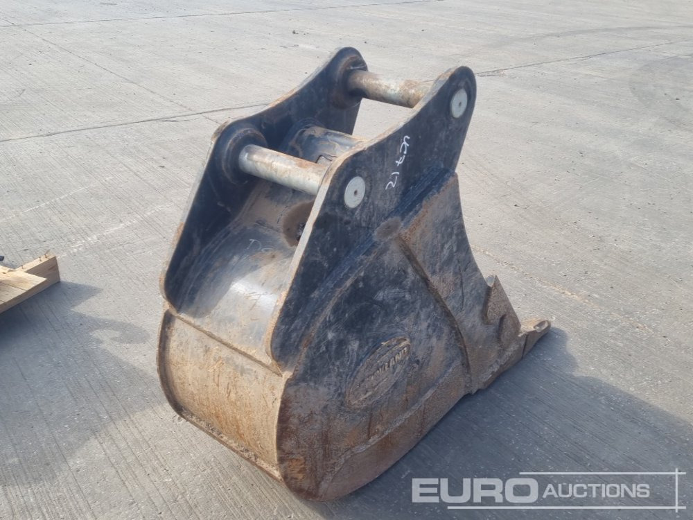Strickland 18" Digging Bucket 65mm Pin to suit 13 Ton Excavator - Bucket: picture 5 Strickland 18" Digging Bucket 65mm Pin to suit 13 Ton Excavator - Bucket: picture 5