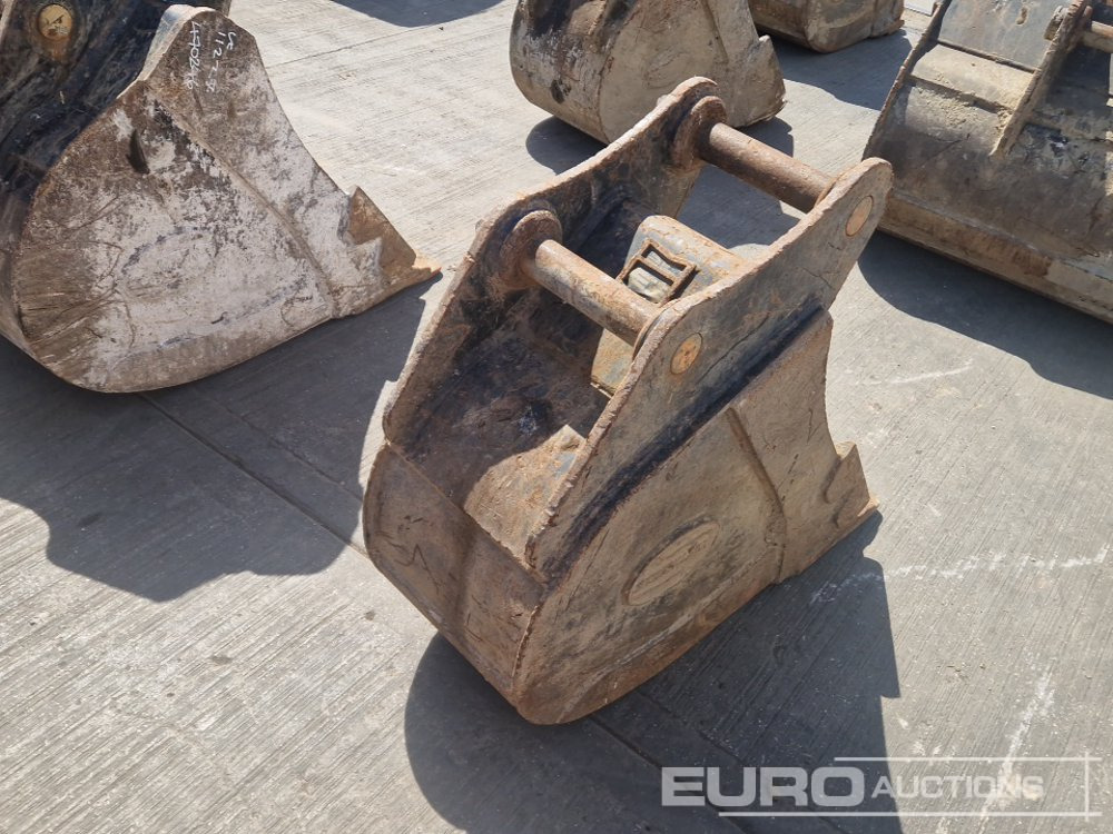 Strickland 18" Digging Bucket 65mm Pin to suit 13 Ton Excavator - Bucket: picture 5 Strickland 18" Digging Bucket 65mm Pin to suit 13 Ton Excavator - Bucket: picture 5
