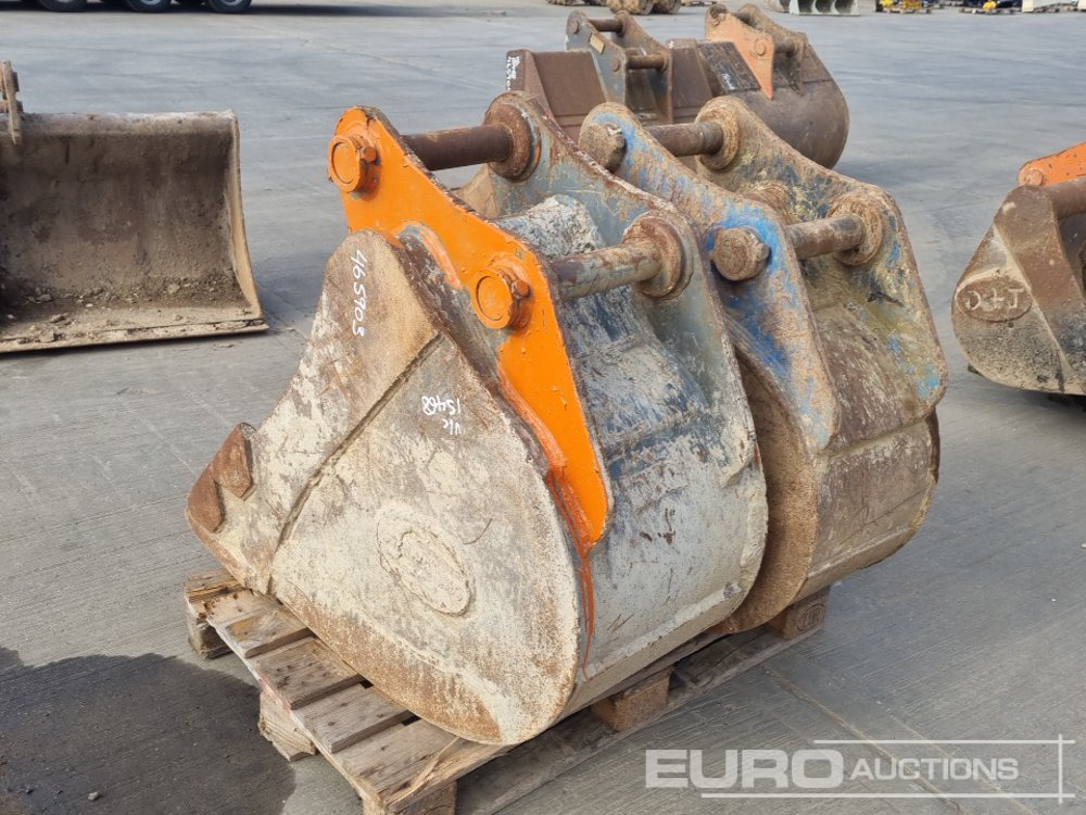 Strickland 24", 18" Digging Bucket 65mm Pin to suit 13 Ton Excavator - Bucket: picture 3 Strickland 24", 18" Digging Bucket 65mm Pin to suit 13 Ton Excavator - Bucket: picture 3