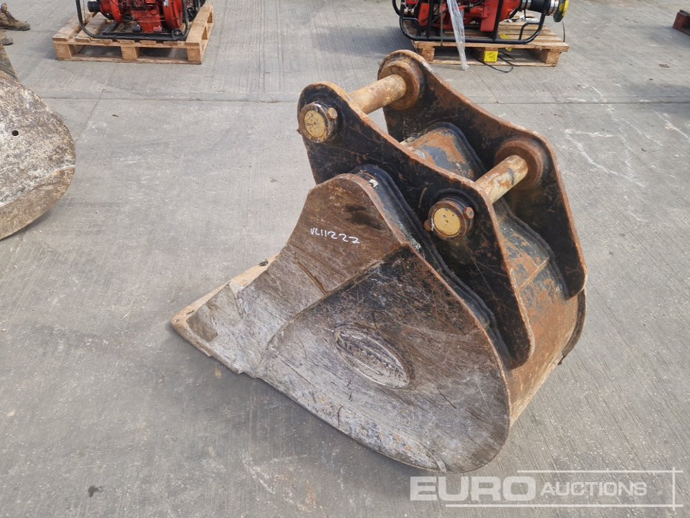 Strickland 24" Digging Bucket 65mm Pin to suit 13 Ton Excavator - Bucket: picture 3 Strickland 24" Digging Bucket 65mm Pin to suit 13 Ton Excavator - Bucket: picture 3