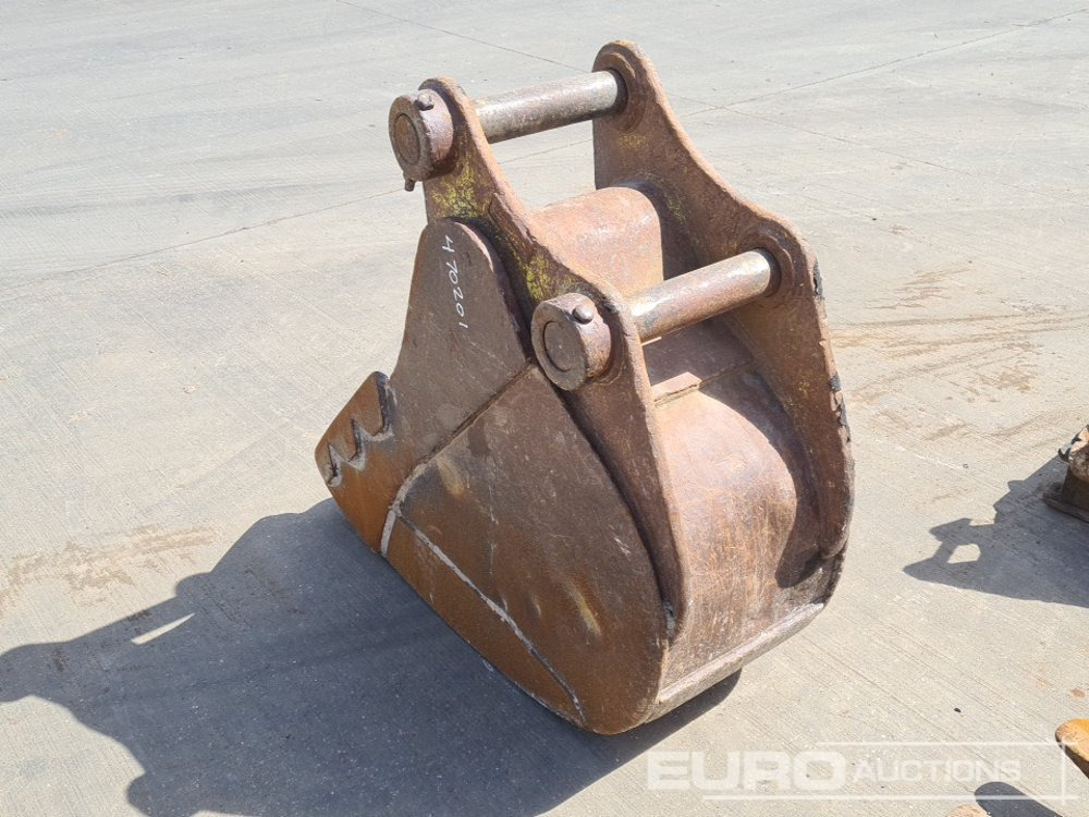 Strickland 24" Digging Bucket 80mm Pin to suit 20 Ton Excavator - Bucket: picture 3 Strickland 24" Digging Bucket 80mm Pin to suit 20 Ton Excavator - Bucket: picture 3