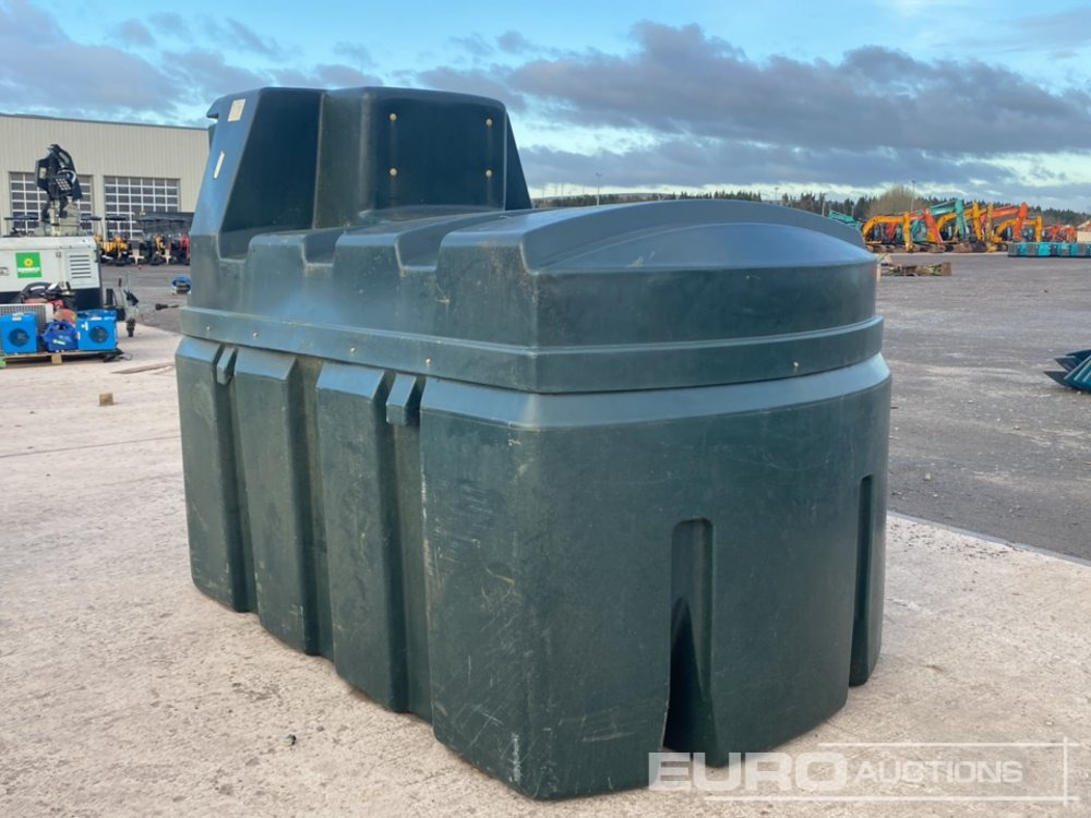 Titan Bunded Fuel Bowser, 230v Fuel Pump - Storage tank: picture 2 Titan Bunded Fuel Bowser, 230v Fuel Pump - Storage tank: picture 2