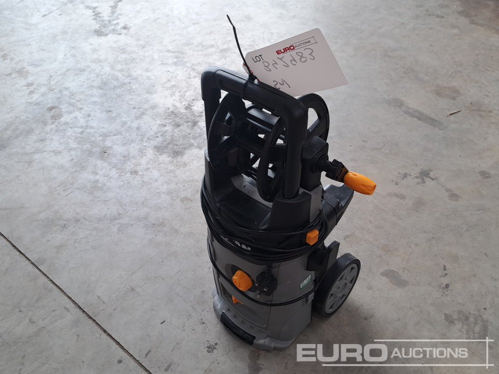 Titan TTB2200PRW High Pressure Washer - Pressure washer: picture 1 Titan TTB2200PRW High Pressure Washer - Pressure washer: picture 1