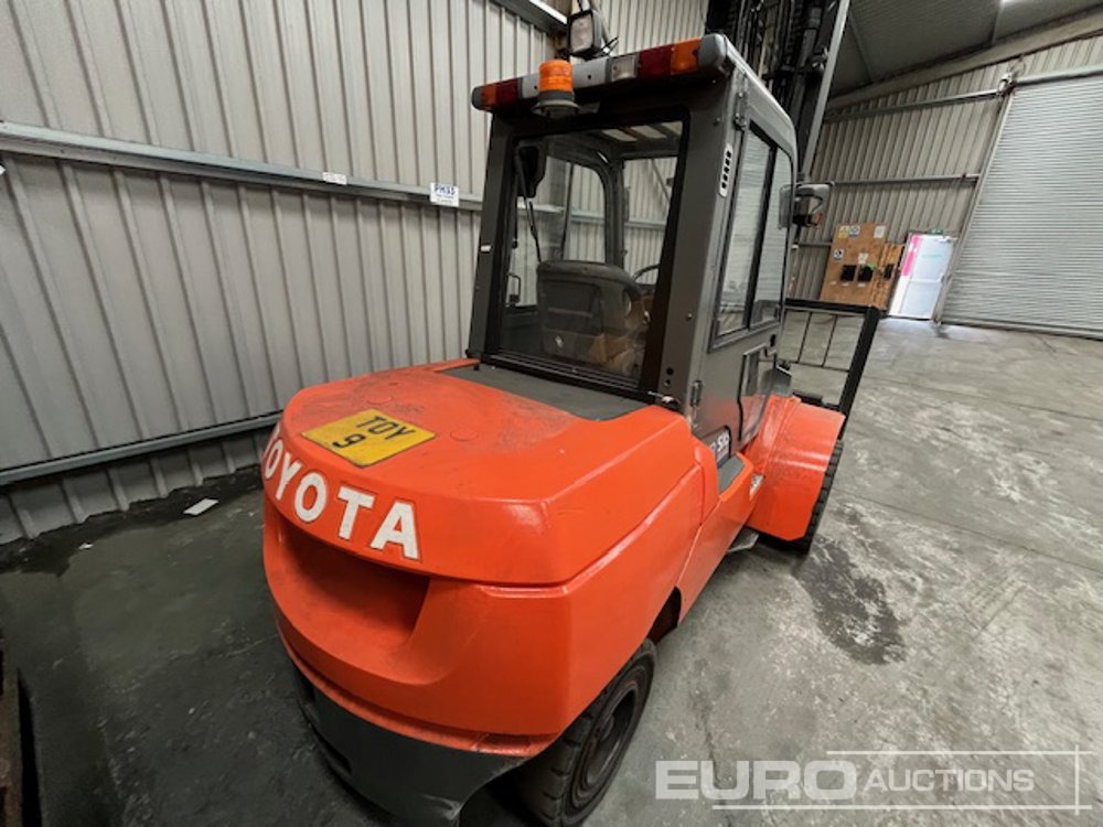 Toyota 42-7FDA50 - Forklift: picture 4 Toyota 42-7FDA50 - Forklift: picture 4