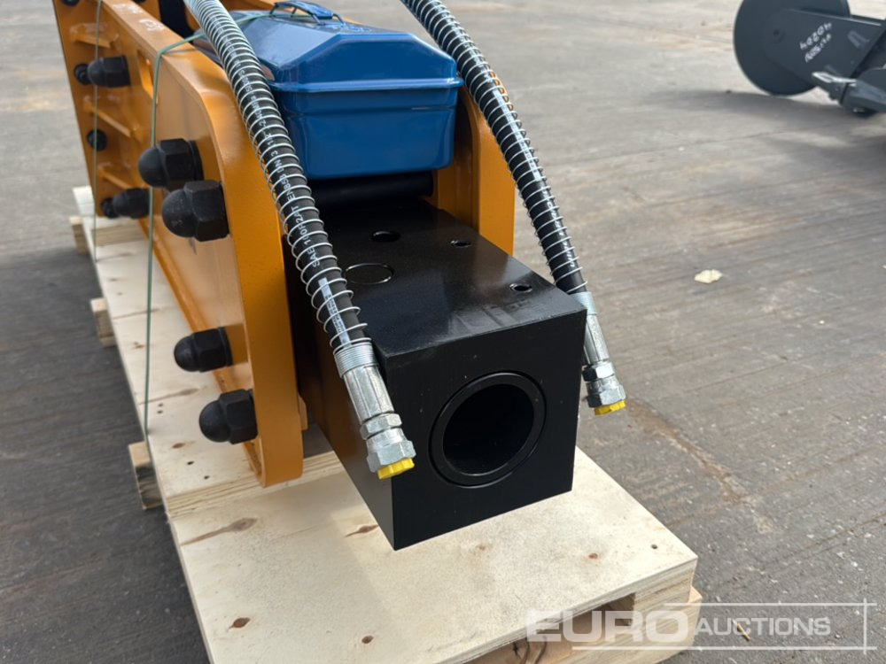 Unused 2024 KBKC 75 - Hydraulic hammer: picture 5 Unused 2024 KBKC 75 - Hydraulic hammer: picture 5