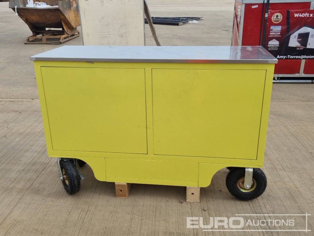 Unused 2025 4.5' Work Bench, 7 Drawers, 2 Cabinets - Workshop equipment: picture 5 Unused 2025 4.5' Work Bench, 7 Drawers, 2 Cabinets - Workshop equipment: picture 5