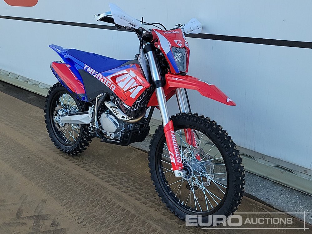 Motorcycle Unused 2025 Apollo Thunder 250cc Motorcross Bike, 21" Front, 18" Rear Tyres, Electric Start, Air Cooled, Hydraulic Suspension, Disc Brakes, Lighting Kit (UNASSEMBLED): picture 6