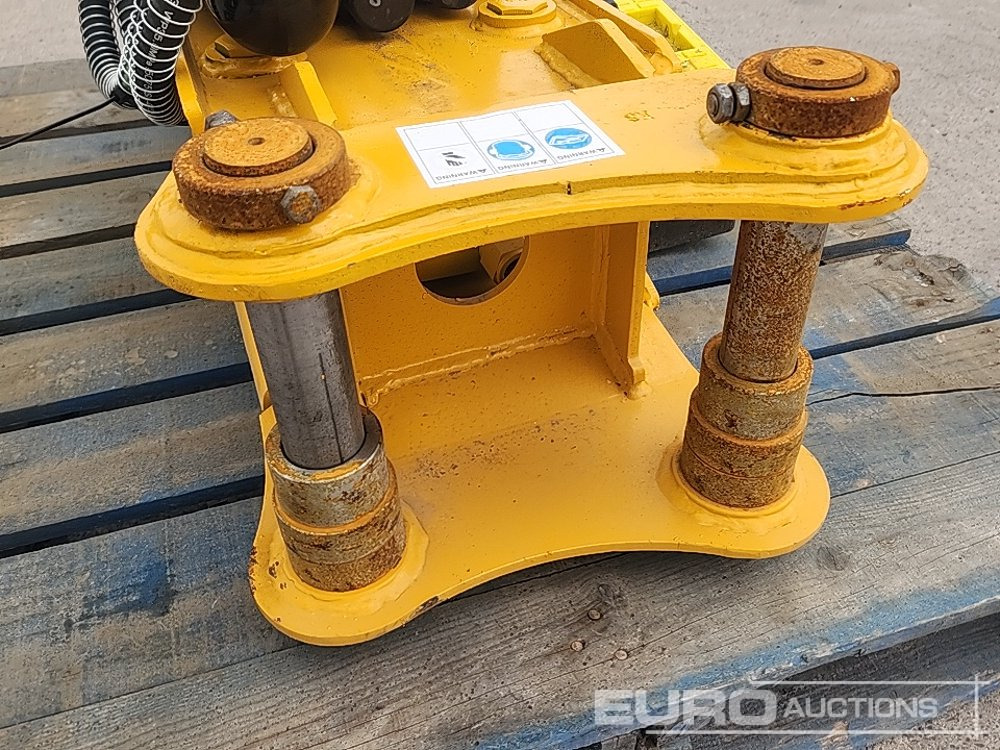 Unused 2025 BLK 680 - Hydraulic hammer: picture 5 Unused 2025 BLK 680 - Hydraulic hammer: picture 5
