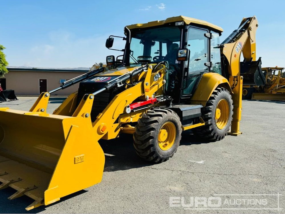 Unused 2025 CAT 424 - Backhoe loader: picture 2 Unused 2025 CAT 424 - Backhoe loader: picture 2