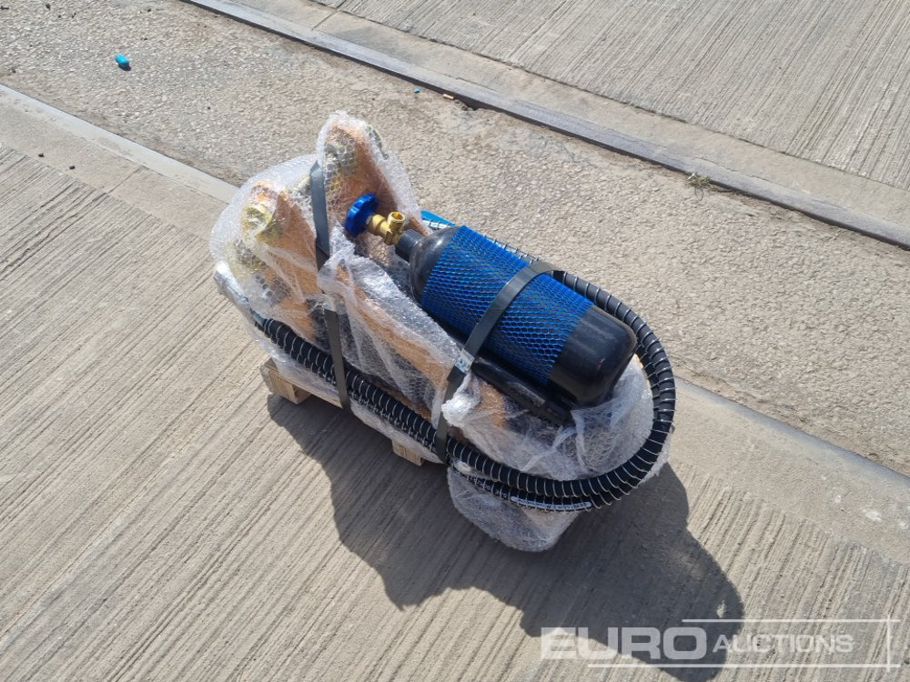 Unused 2025 Captok CK35 - Hydraulic hammer: picture 1 Unused 2025 Captok CK35 - Hydraulic hammer: picture 1