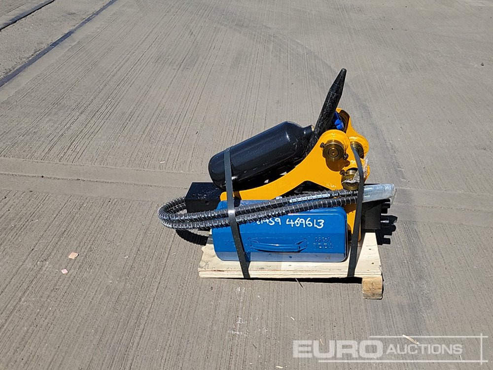 Unused 2025 Captok CK35 - Hydraulic hammer: picture 2 Unused 2025 Captok CK35 - Hydraulic hammer: picture 2