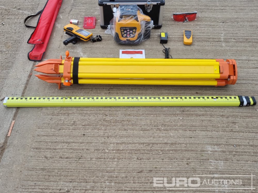 Unused 2025 Captok Laser Level, Self-Leveling Rotary Laser Level, Receiver, Tripod, Grade Rod - Construction equipment: picture 2 Unused 2025 Captok Laser Level, Self-Leveling Rotary Laser Level, Receiver, Tripod, Grade Rod - Construction equipment: picture 2