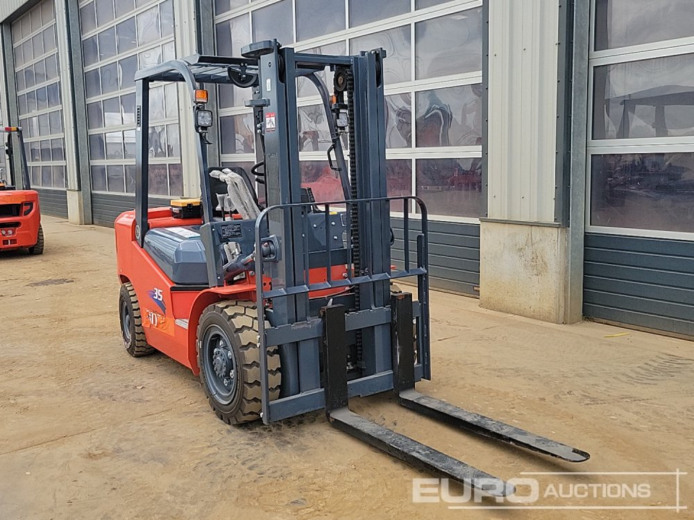 Unused 2025 Heli CPC35-Q25K2 - Forklift: picture 3 Unused 2025 Heli CPC35-Q25K2 - Forklift: picture 3