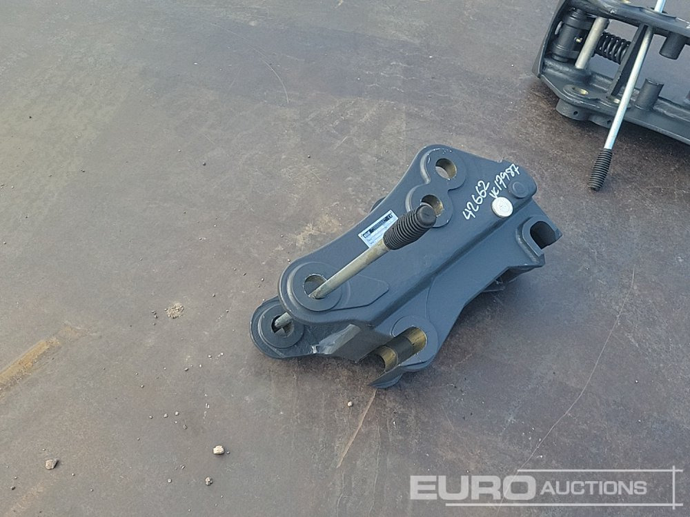 Unused 2025 Miller Manual QH 45mm Pin to suit 4-6 Ton Excavator - Quick coupler: picture 1 Unused 2025 Miller Manual QH 45mm Pin to suit 4-6 Ton Excavator - Quick coupler: picture 1
