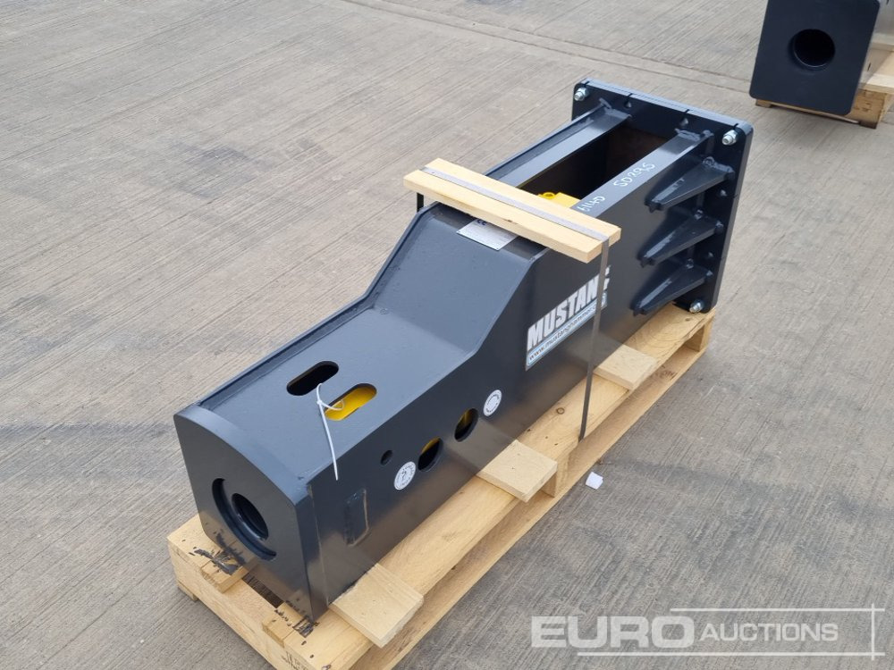Unused 2025 Mustang HM550 - Hydraulic hammer: picture 5 Unused 2025 Mustang HM550 - Hydraulic hammer: picture 5