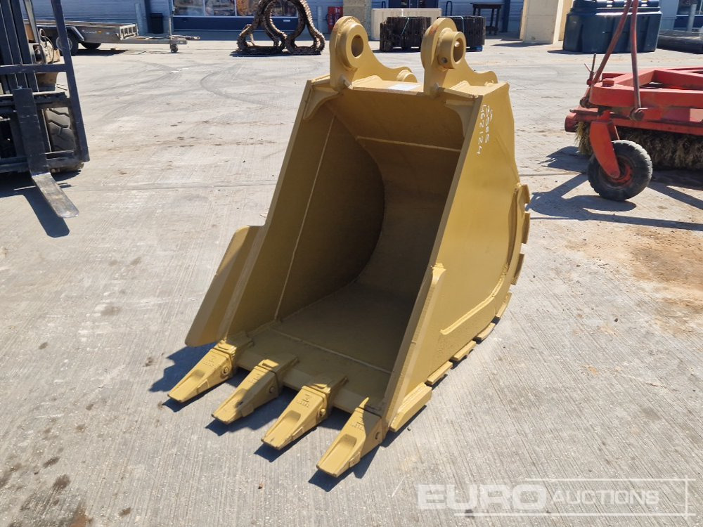 Unused 36" Digging Bucket 80mm Pi to suit 20 Ton Excavator - Bucket: picture 1 Unused 36" Digging Bucket 80mm Pi to suit 20 Ton Excavator - Bucket: picture 1