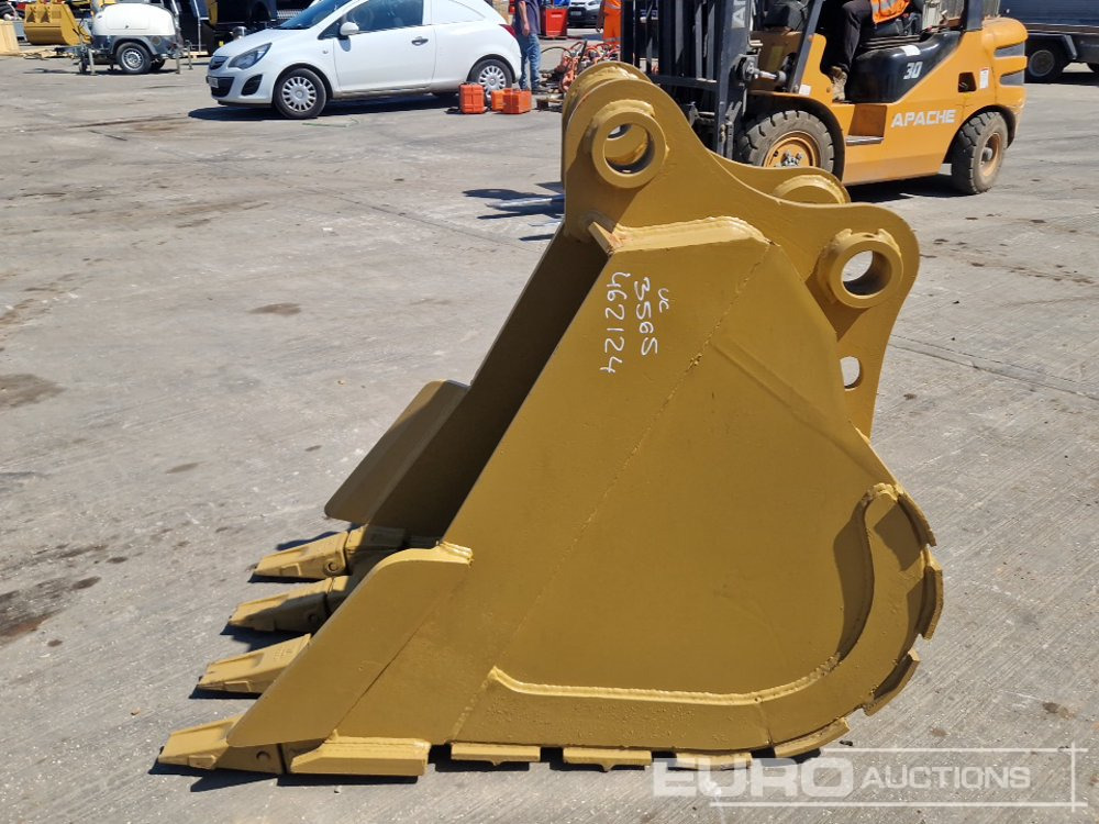 Unused 36" Digging Bucket 80mm Pi to suit 20 Ton Excavator - Bucket: picture 2 Unused 36" Digging Bucket 80mm Pi to suit 20 Ton Excavator - Bucket: picture 2