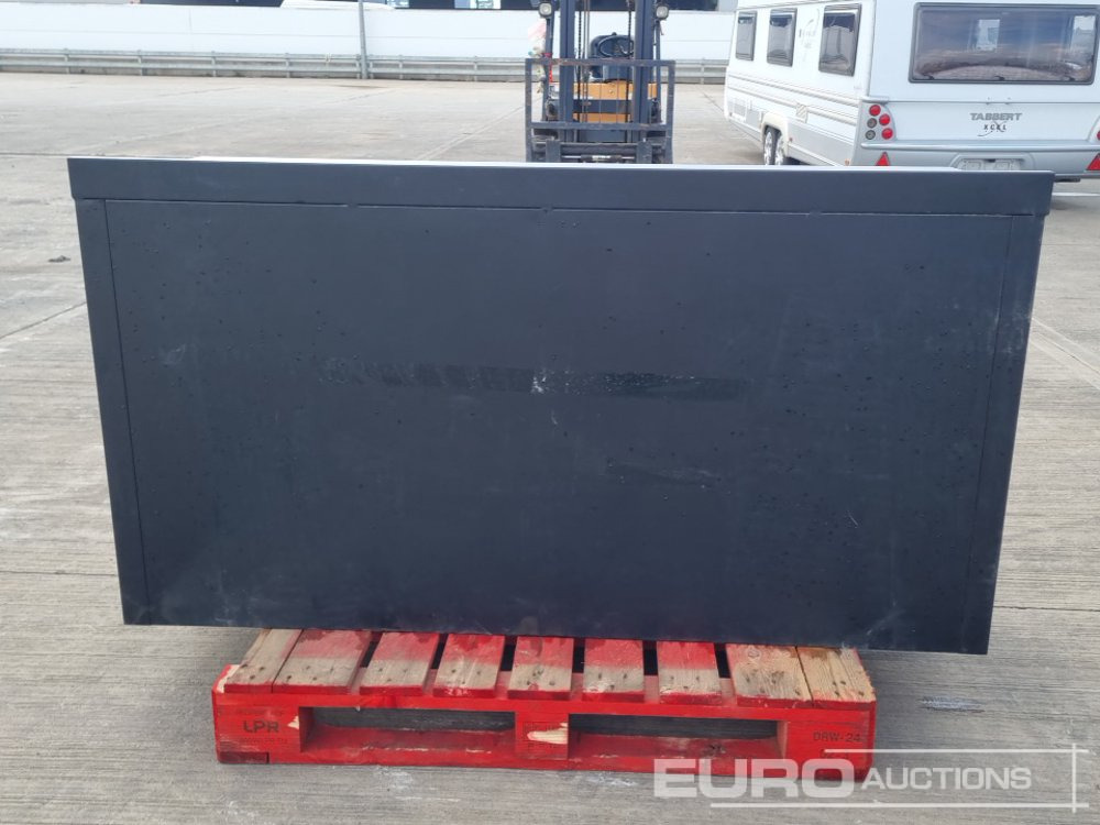 Unused 6' Steelman 10 Drawer Work Bench - Construction equipment: picture 4 Unused 6' Steelman 10 Drawer Work Bench - Construction equipment: picture 4
