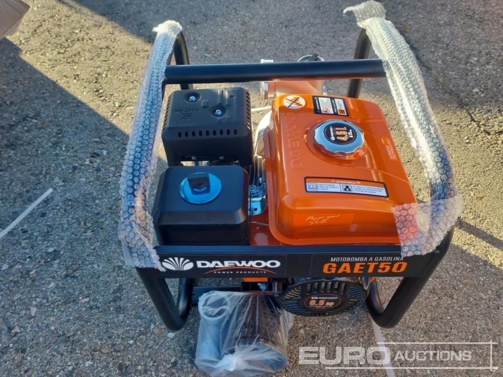 Unused Daewoo GAET50 - Water pump: picture 2 Unused Daewoo GAET50 - Water pump: picture 2