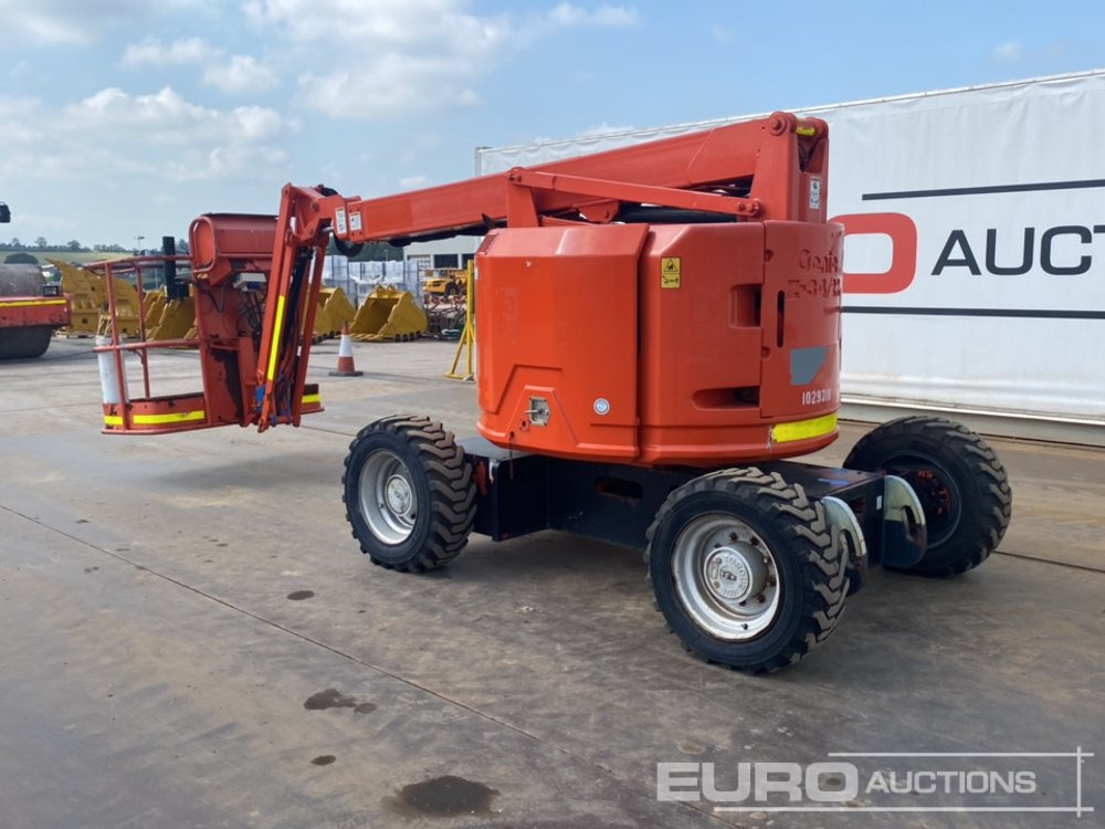 Unused Genie Z34/22 - Aerial platform: picture 3 Unused Genie Z34/22 - Aerial platform: picture 3
