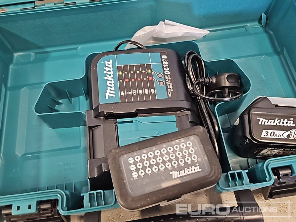 Workshop equipment Unused Makita DHP453 18V LXT Combi Dril, Makita DTD152 18V LXT Impact Driver, Battery, Charger, Bit Set: picture 11 Workshop equipment Unused Makita DHP453 18V LXT Combi Dril, Makita DTD152 18V LXT Impact Driver, Battery, Charger, Bit Set: picture 11