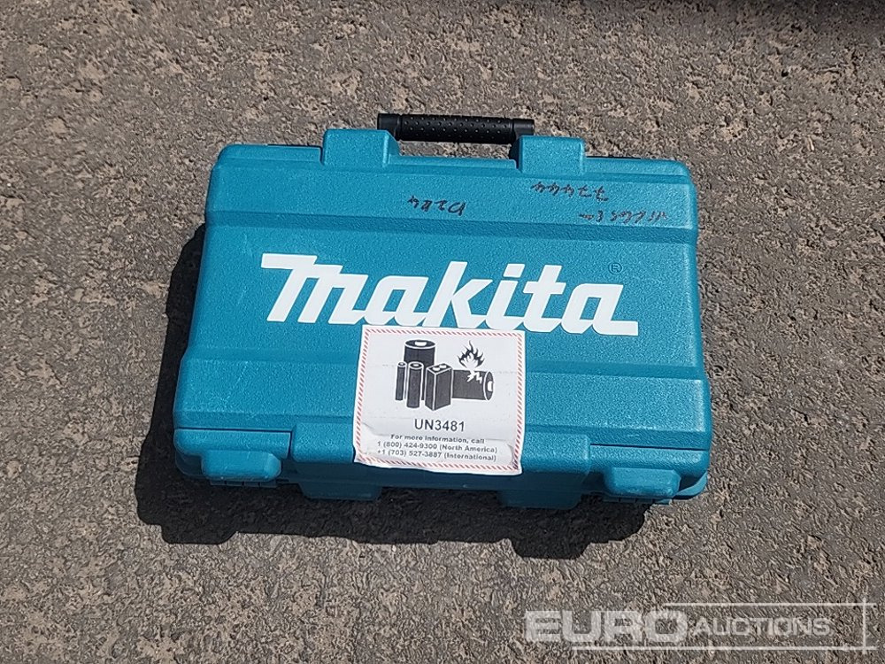 Unused Makita RJ03 12v Recip Saw, 2 Batteries, Charger, Case - Construction equipment: picture 5 Unused Makita RJ03 12v Recip Saw, 2 Batteries, Charger, Case - Construction equipment: picture 5